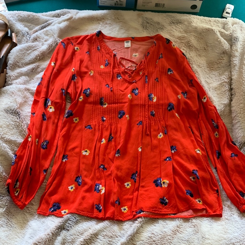 Old Navy floral blouse